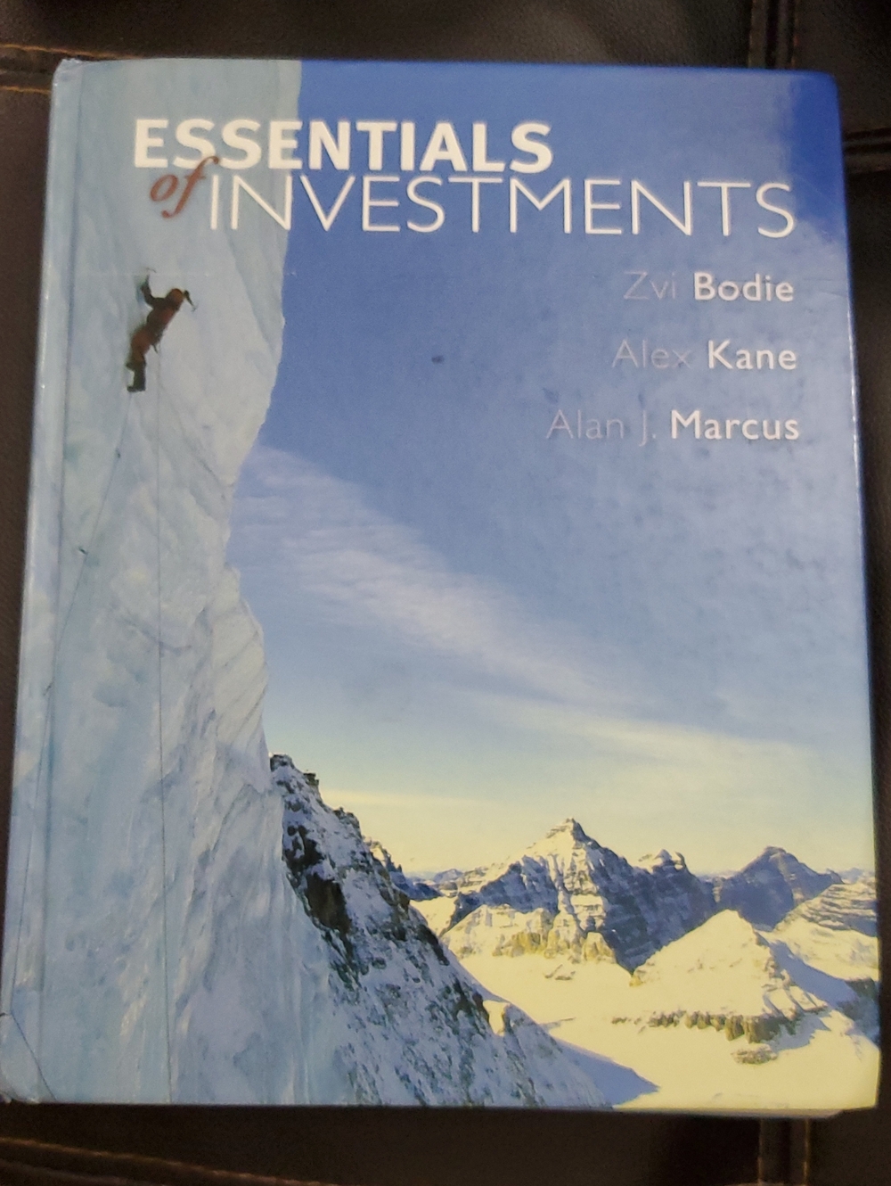 Essentials of Investments (Blue Cover) - Bodie, Kane & Marcus